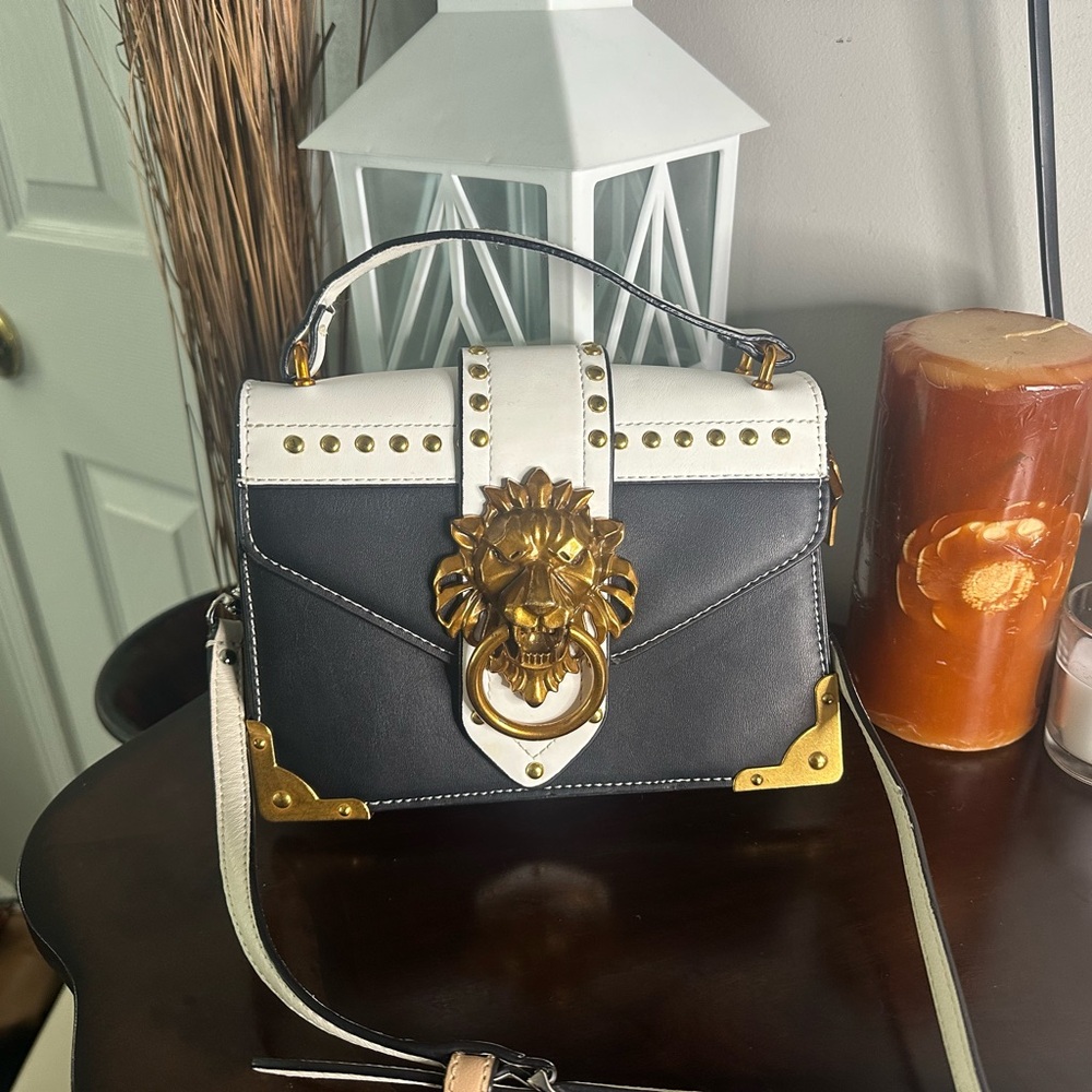 Kuchei Womens Designer Handbag